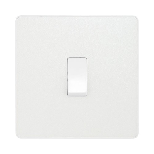 BG Evolve PCDCL13W 20A 16Ax 1 Gang Intermediate Switch Pearlescent White Plastic Screwless Plate with White Insert