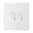 BG Evolve PCDCL42W 20A 16Ax 2 Gang 2 Way Switch Pearlescent White Plastic Screwless Plate with White Insert